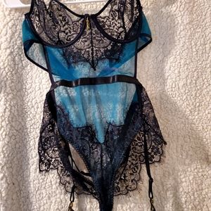 Lace and mesh teddie
